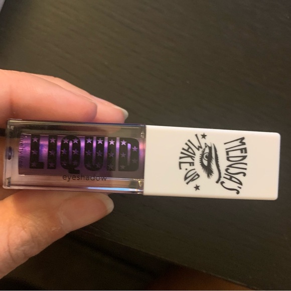 Medusa’s Makeup Liquid Eyeshadow - Picture 2 of 5